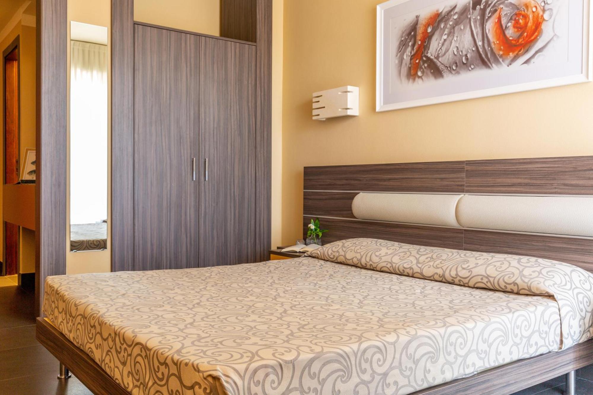 Park Hotel